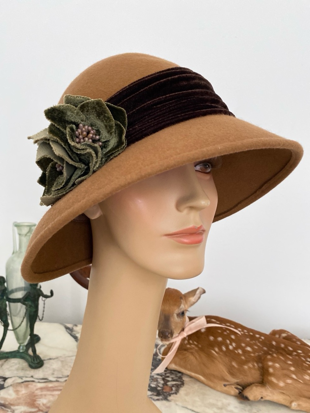 Giovannio Wool Hat~ 1920s Flapper Style
